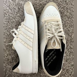 Adidas Adicross Womens  Leather Size 9 White Running Spikeless Golf Shoes
